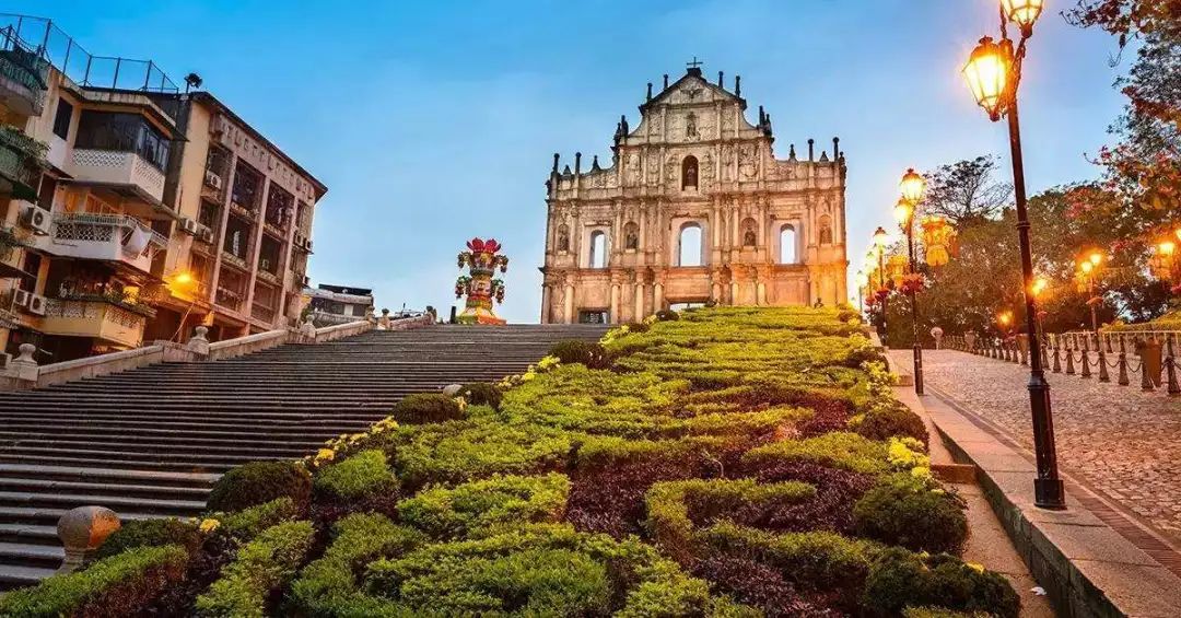 澳门,历史与现代交织的璀璨明珠,探索时光之旅的交汇点