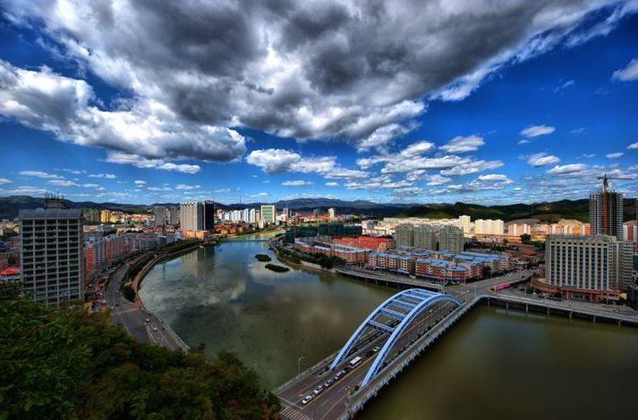 承德，历史文化名城的多维探析